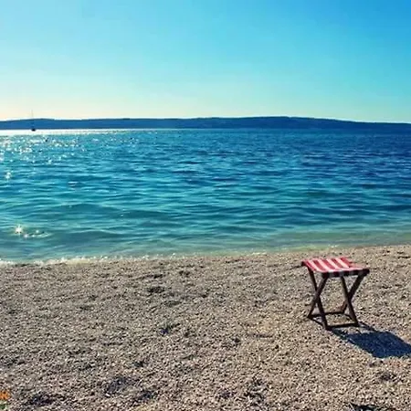 Barbara-kastela With Heated Pool Apartment